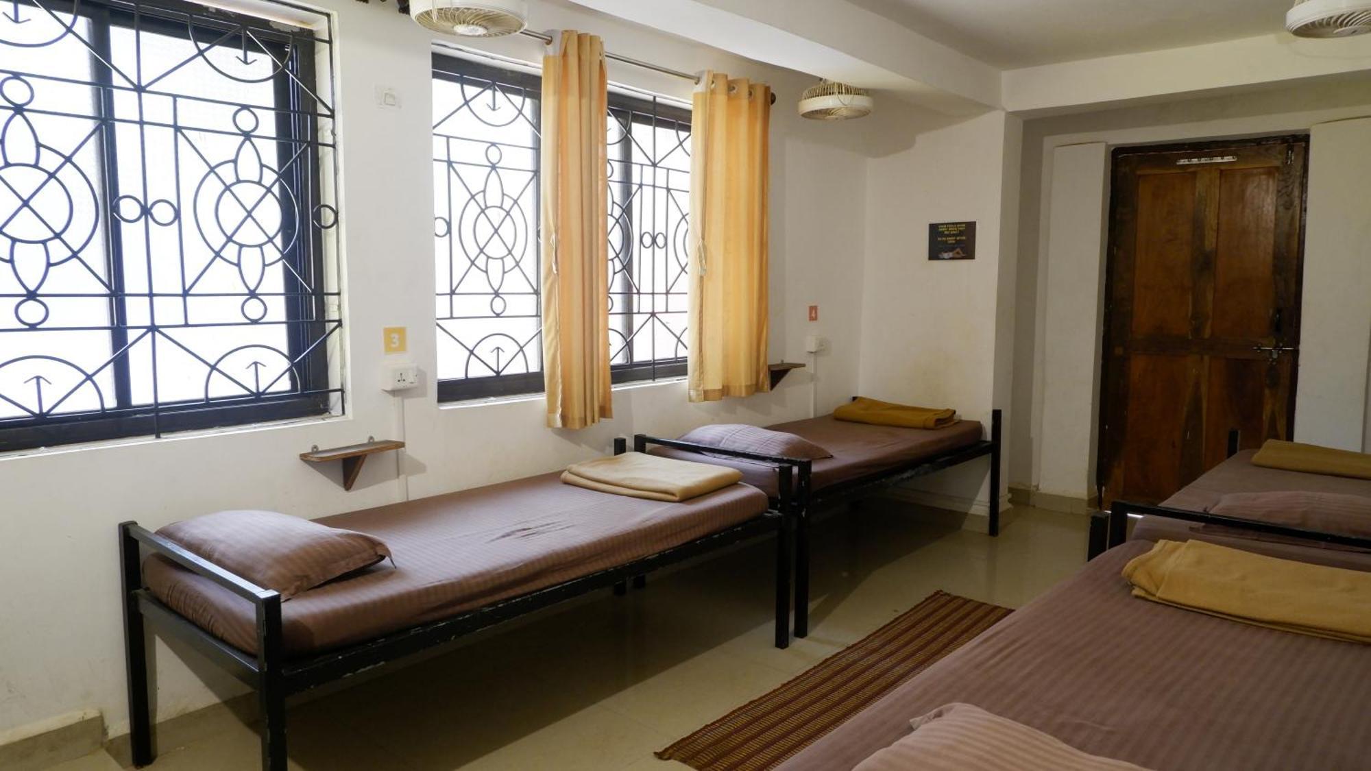 Bunknbrew Hostel ปาโลเลม ภายนอก รูปภาพ